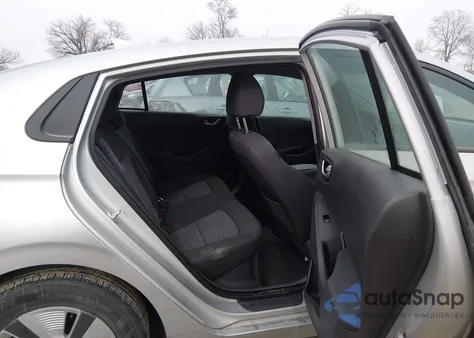 2019 Hyundai Ioniq Hybrid Blue from USA, damaged, VIN KMHC65LC6KU106930